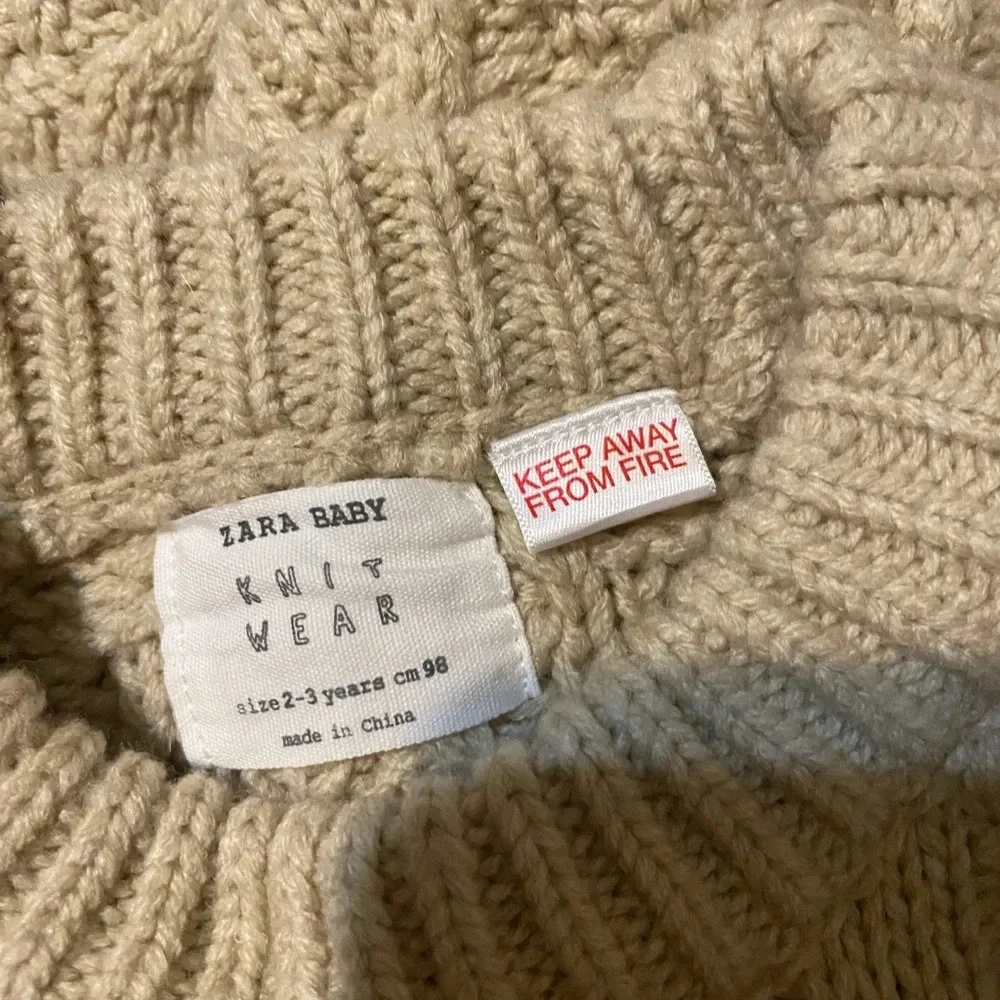 HTF Zara Chunky Accent-Striped Knit Sweater